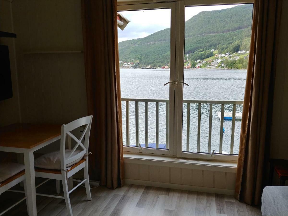 Nedre Amla Fjord Apartment Kaupanger Luaran gambar